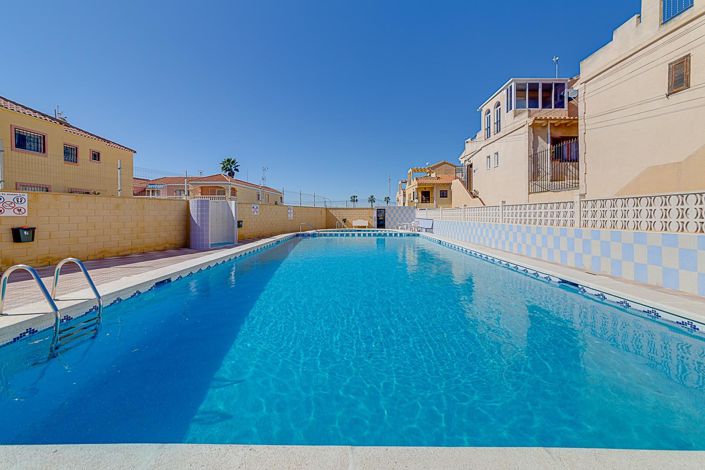 Image No.5-Bungalow de 2 chambres à vendre à Torrevieja