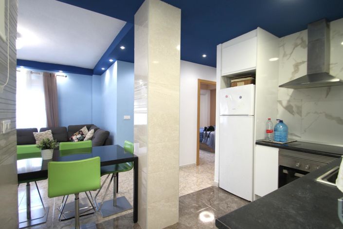 Image No.8-2 Bed Apartment for sale