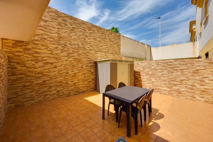 Image No.9-2 Bed Bungalow for sale