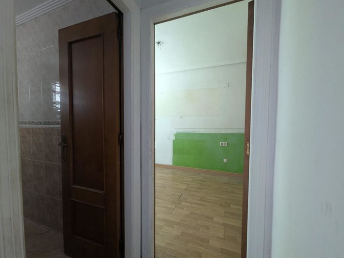 Image No.9-2 Bed Bungalow for sale