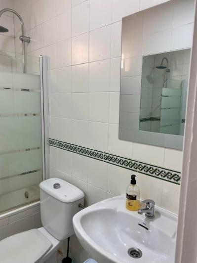 Image No.17-2 Bed Bungalow for sale