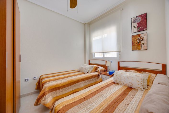 Image No.15-2 Bed Apartment for sale