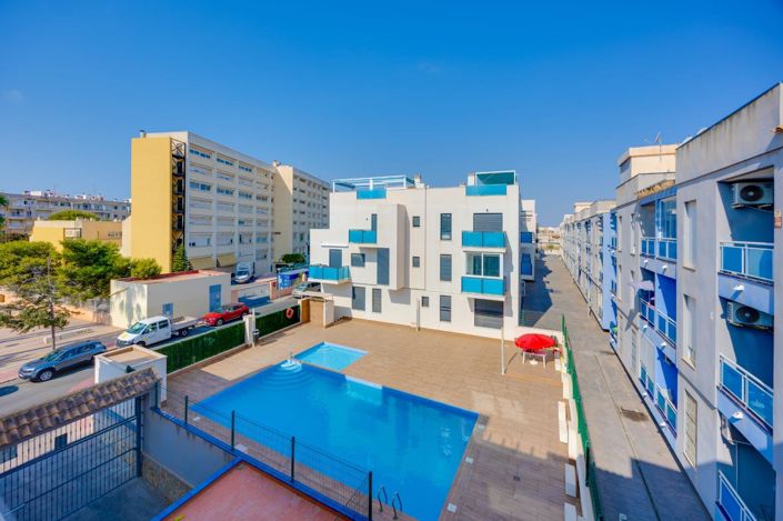 Image No.22-2 Bed Apartment for sale