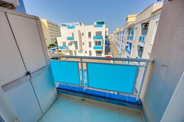 Image No.25-2 Bed Apartment for sale