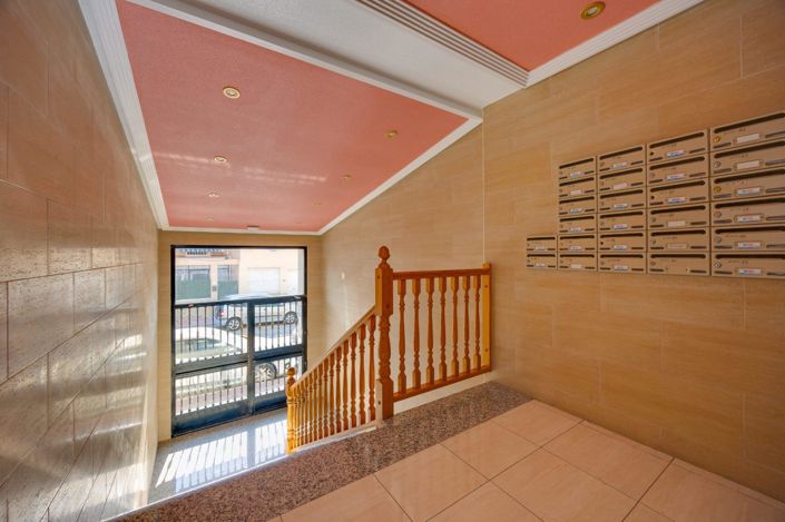 Image No.26-2 Bed Apartment for sale