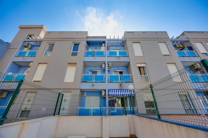 Image No.28-2 Bed Apartment for sale