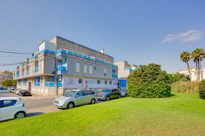 Image No.36-2 Bed Apartment for sale