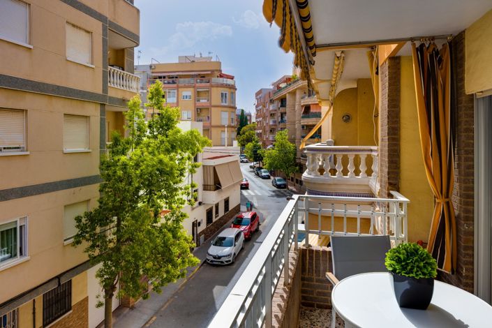 Image No.10-3 Bed Apartment for sale