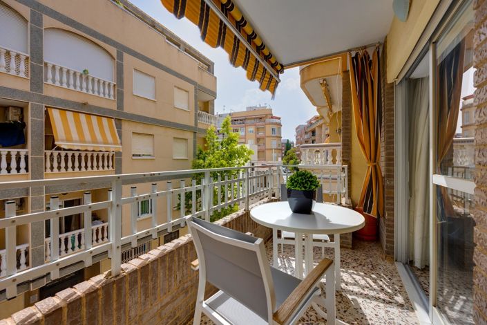 Image No.9-3 Bed Apartment for sale