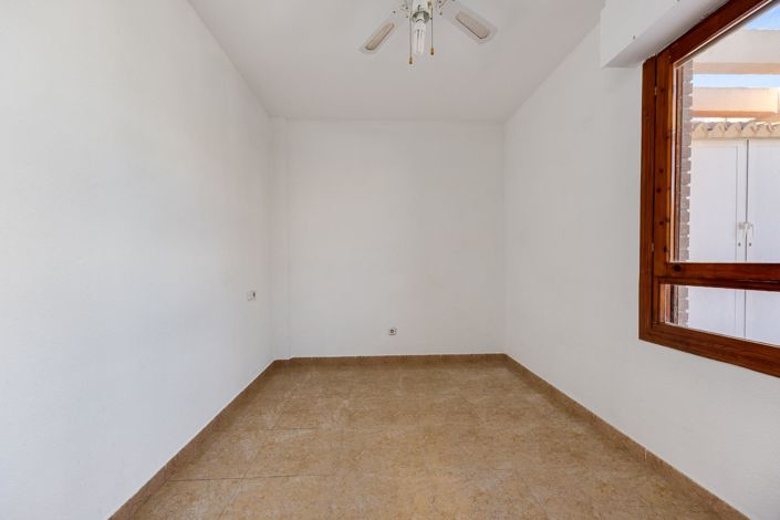 Image No.18-2 Bed Penthouse for sale