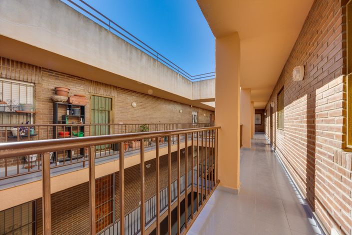 Image No.25-2 Bed Penthouse for sale