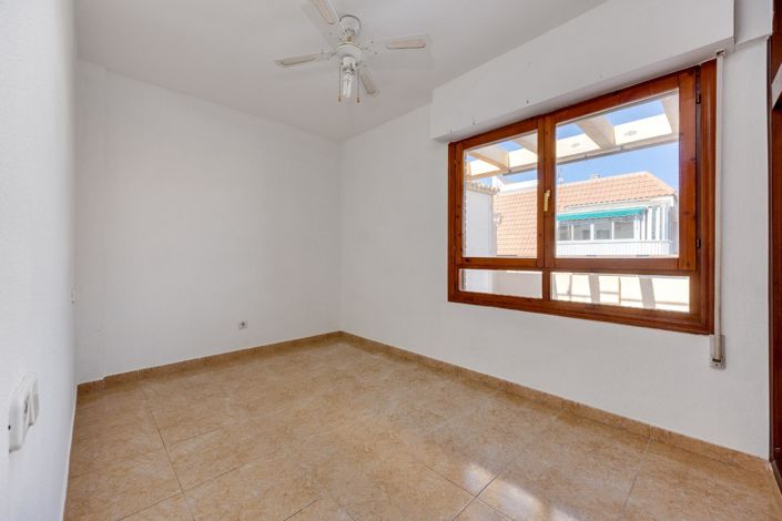 Image No.5-2 Bed Penthouse for sale
