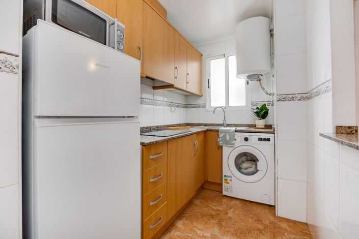 Image No.17-2 Bed Apartment for sale
