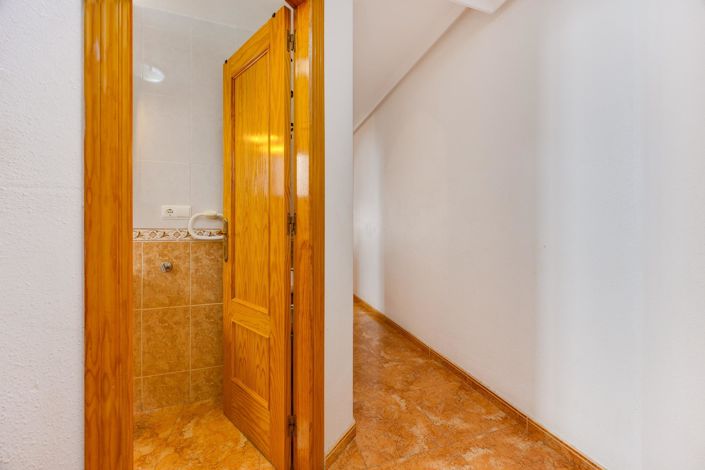 Image No.29-2 Bed Apartment for sale