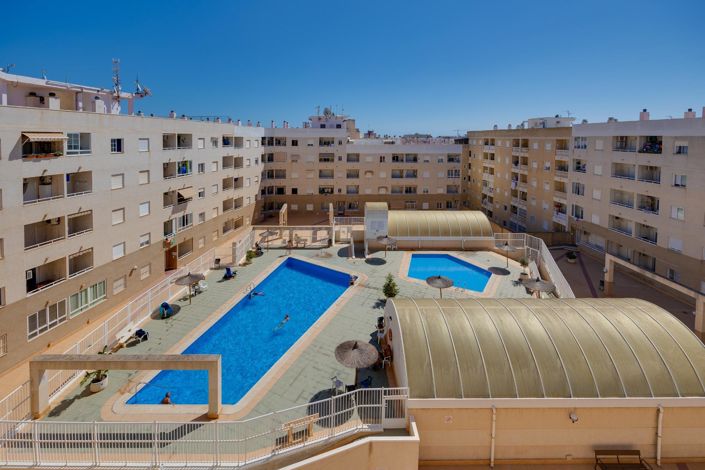 Image No.36-2 Bed Apartment for sale