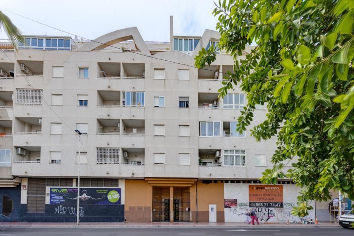 Image No.44-2 Bed Apartment for sale