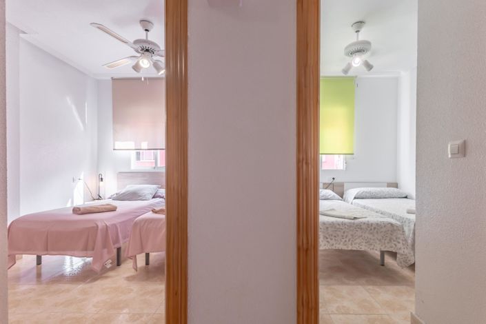 Image No.17-3 Bed Apartment for sale