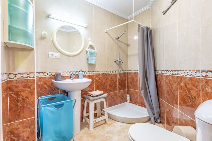 Image No.20-3 Bed Apartment for sale