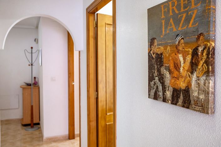 Image No.23-3 Bed Apartment for sale
