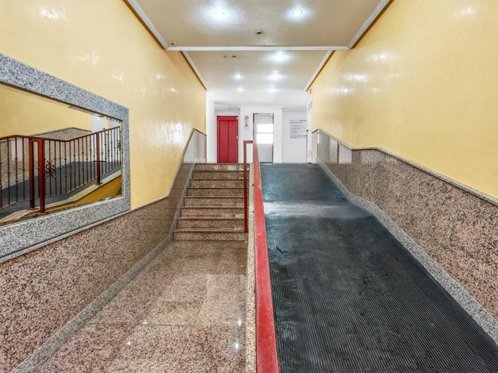 Image No.26-3 Bed Apartment for sale