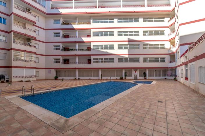 Image No.34-3 Bed Apartment for sale