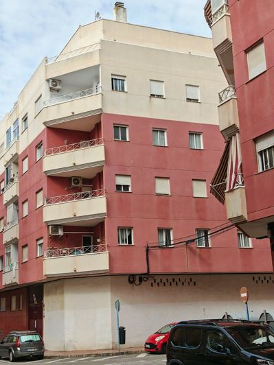 Image No.35-3 Bed Apartment for sale