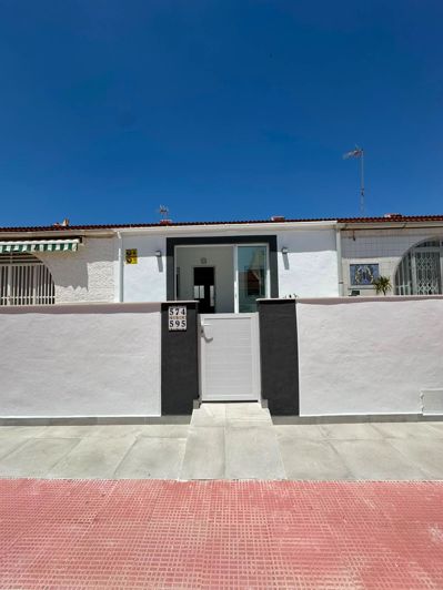 Image No.26-2 Bed Bungalow for sale