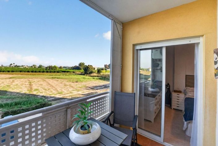 Image No.20-2 Bed Apartment for sale