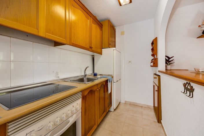 Image No.22-2 Bed Bungalow for sale