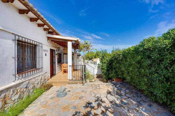 Image No.3-2 Bed Bungalow for sale