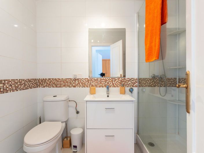 Image No.10-3 Bed Apartment for sale