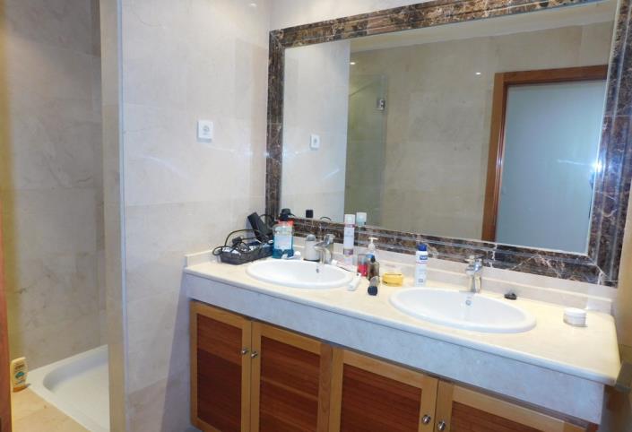 Image No.16-3 Bed Townhouse for sale