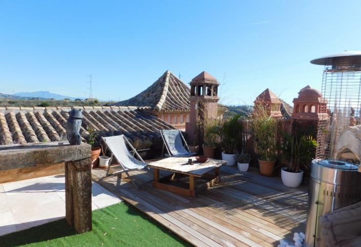 Image No.17-3 Bed Townhouse for sale