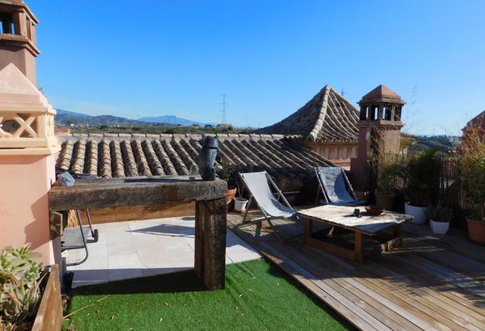 Image No.18-3 Bed Townhouse for sale