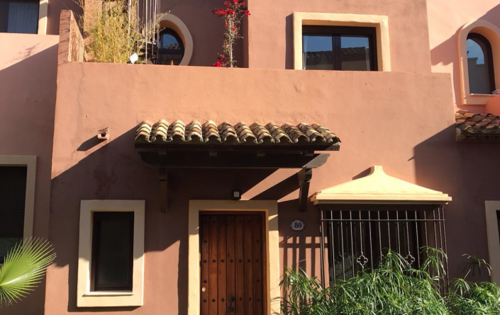 Image No.1-3 Bed Townhouse for sale