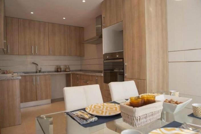 Image No.11-3 Bed Townhouse for sale