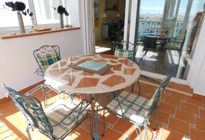 Image No.8-2 Bed Apartment for sale