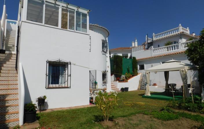 Image No.12-2 Bed Villa for sale