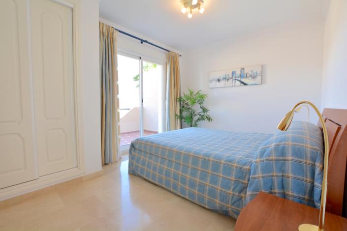 Image No.10-4 Bed Townhouse for sale