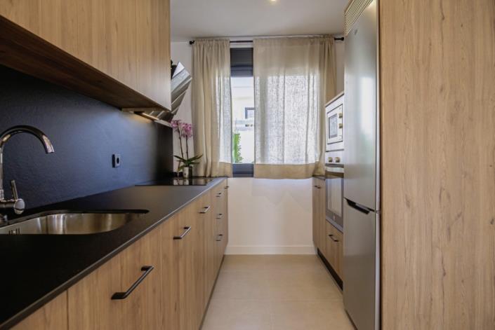 Image No.6-Maison de ville de 3 chambres à vendre à Estepona