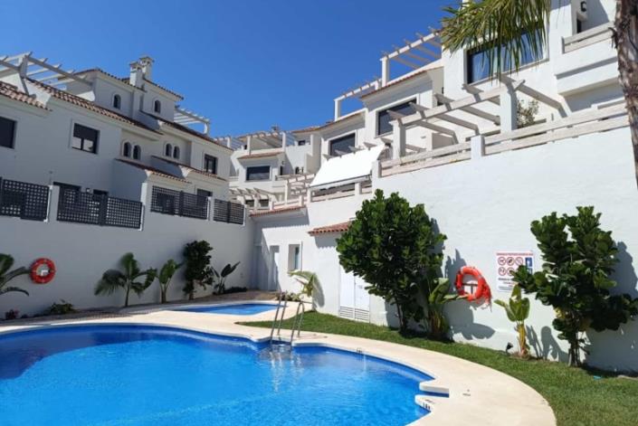 Image No.21-Maison de ville de 3 chambres à vendre à Estepona