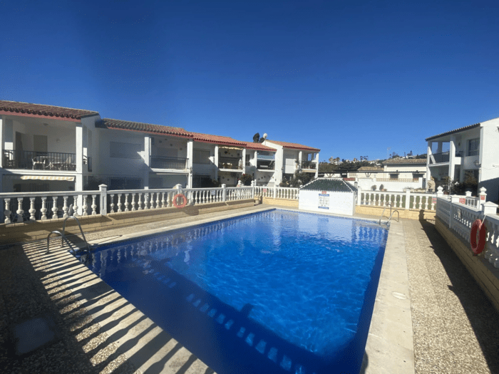 Image No.2-Appartement de 2 chambres à vendre à La Duquesa