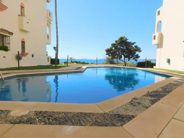 Image No.1-Appartement de 2 chambres à vendre à Estepona