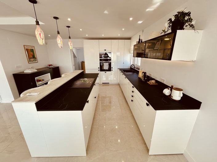 Image No.14-4 Bed Villa for sale