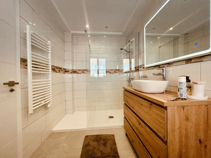 Image No.25-4 Bed Villa for sale