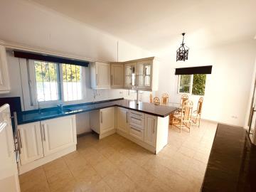 Kitchen-4
