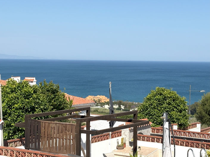 Image No.13-1 Bed Property for sale