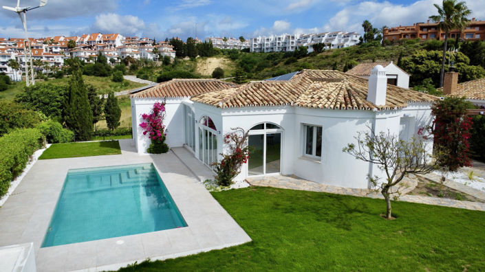 Image No.3-4 Bed Villa for sale