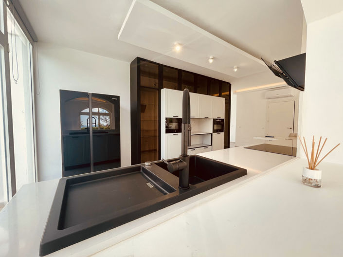 Image No.8-4 Bed Villa for sale