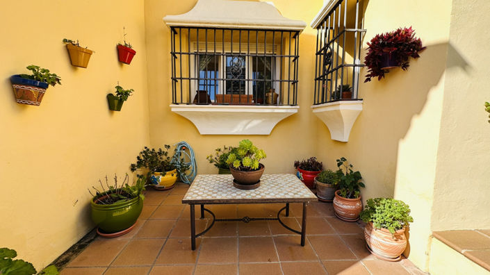 Image No.10-3 Bed Villa for sale